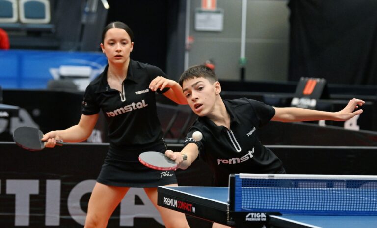 Kariss Șerban și Mihai Iordan au ajuns în sferturile de finală la Campionatul European U13 de tenis de masă, calificându-se printre cele mai bune opt perechi de dublu mixt.