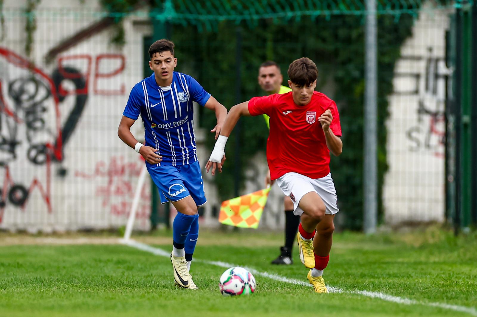 Povestea lui Apetroaie Luca Ionuț, fundaș de bandă modern, format la Eforie și Farul, afirmat la Dinamo. Viteză, tehnică și maturitate la 16 ani.